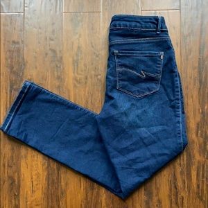 Lee Modern Series Curvy Fit Straight Leg 10 Short